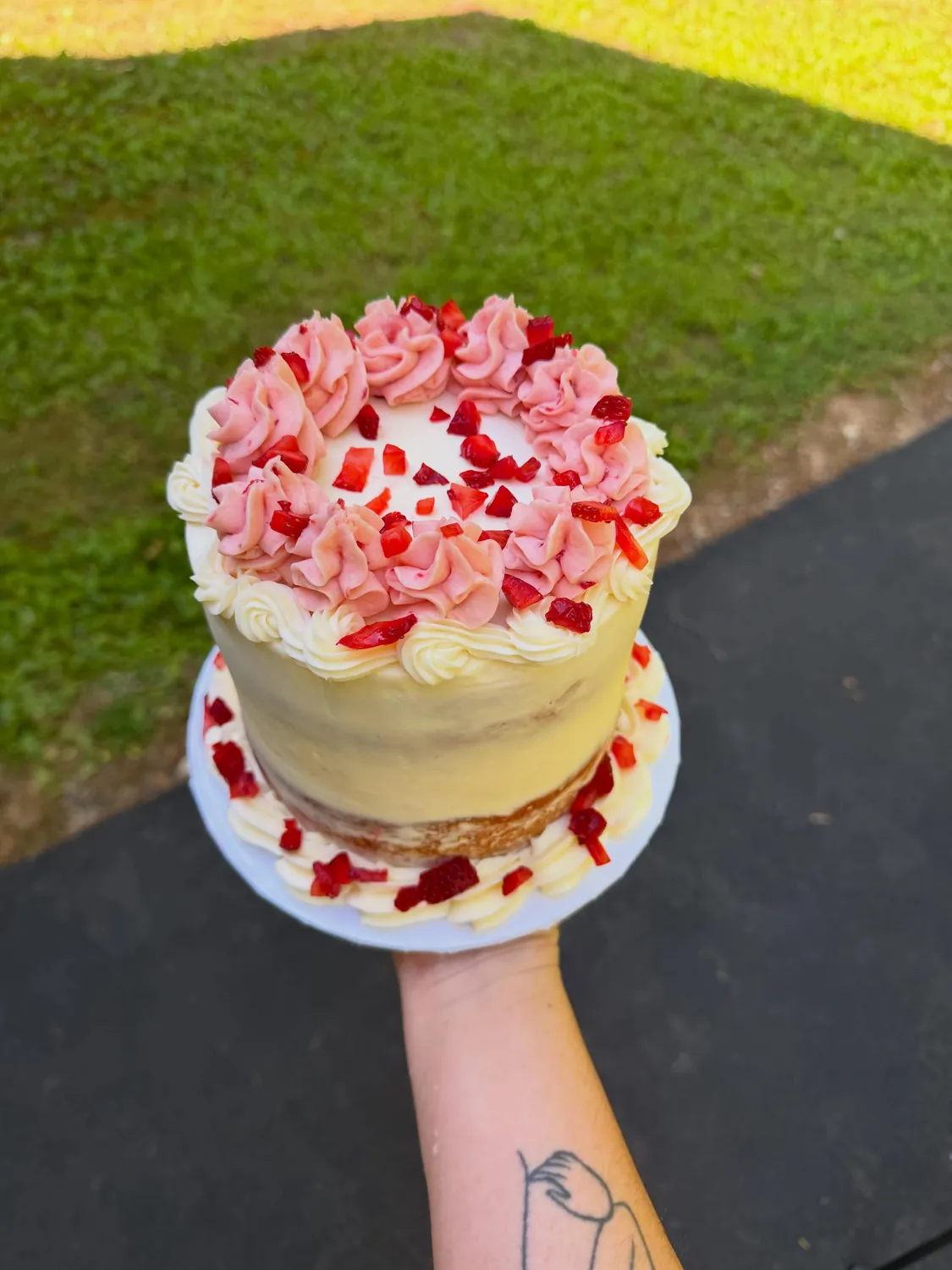Berry Sweet strawberry cake