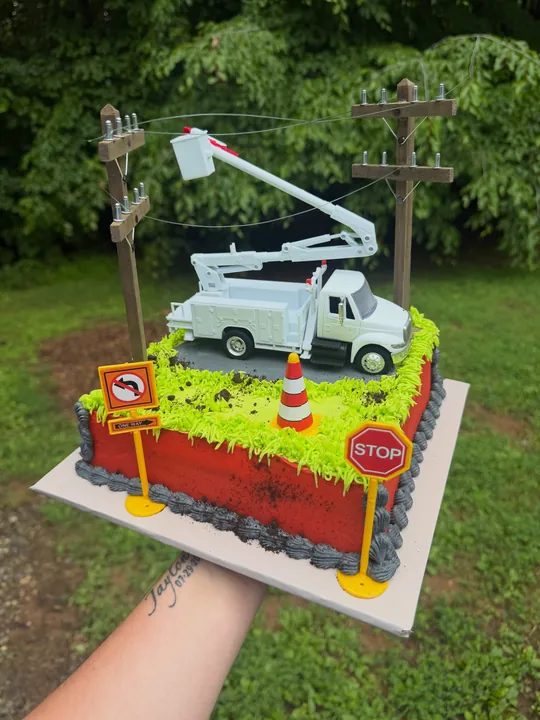 Lineman bucket truck sheet cake