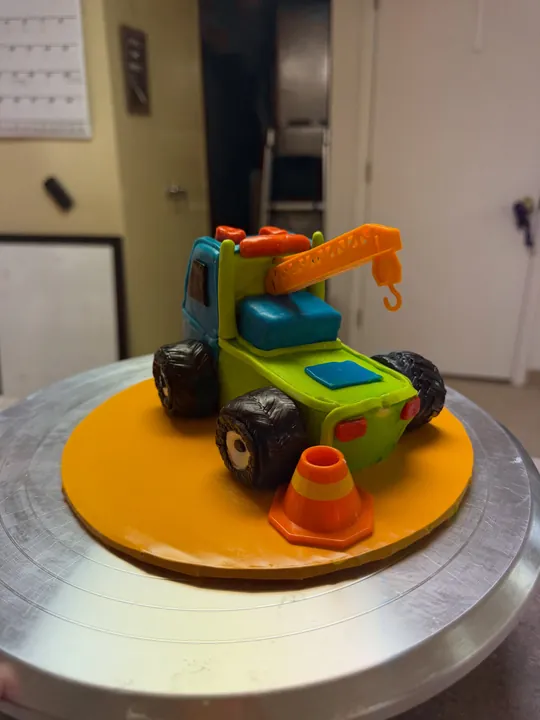 Toy tow truck cake